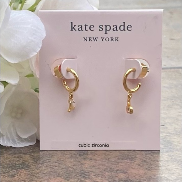NWT KATE SPADE ♠️ SAY YES I DO HUGGIES EARRINGS - Picture 2 of 10